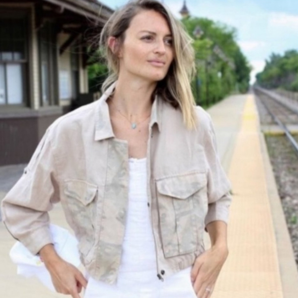Hei Hei Anthropologie Ronan Camo Cropped Linen Jacket Women's Size S (3mm mark)